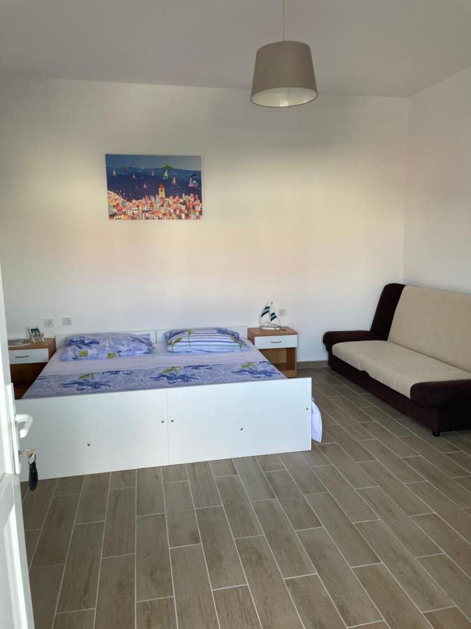 Apartments Anka Pag Паг Экстерьер фото